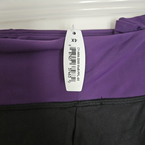NWT Adore Me Cali Crop Plus Capri Length Leggings Size 4X Black & Purple - Picture 5 of 9